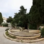 Private Garden T1