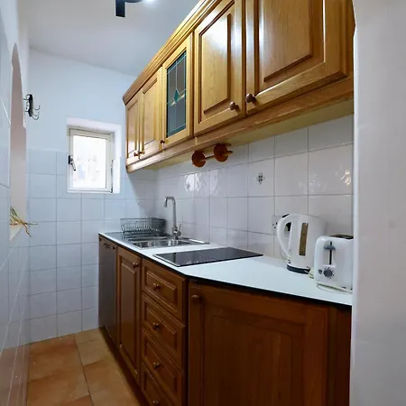 Private Garden T1 Apartment Saint Julian's