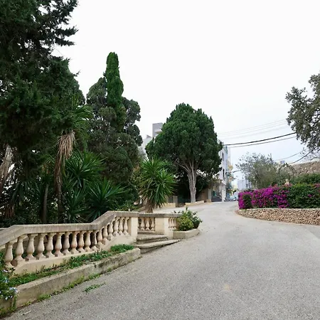 Apartment Private Garden T1