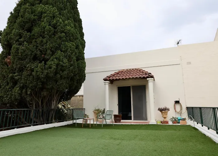 Private Garden T1 Apartamento St. Julian's